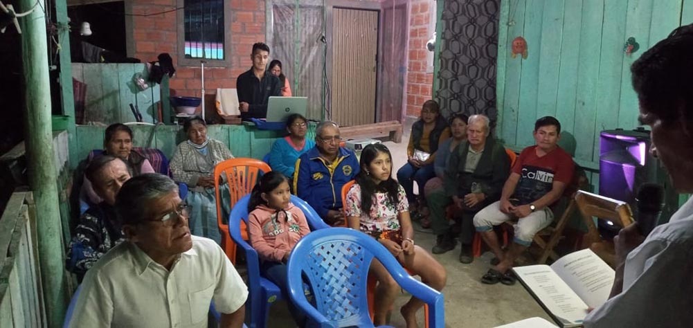 Sembrando El Evangelio En El Municipio De Tipuani Sembrando El Evangelio En El Municipio De Tipuani